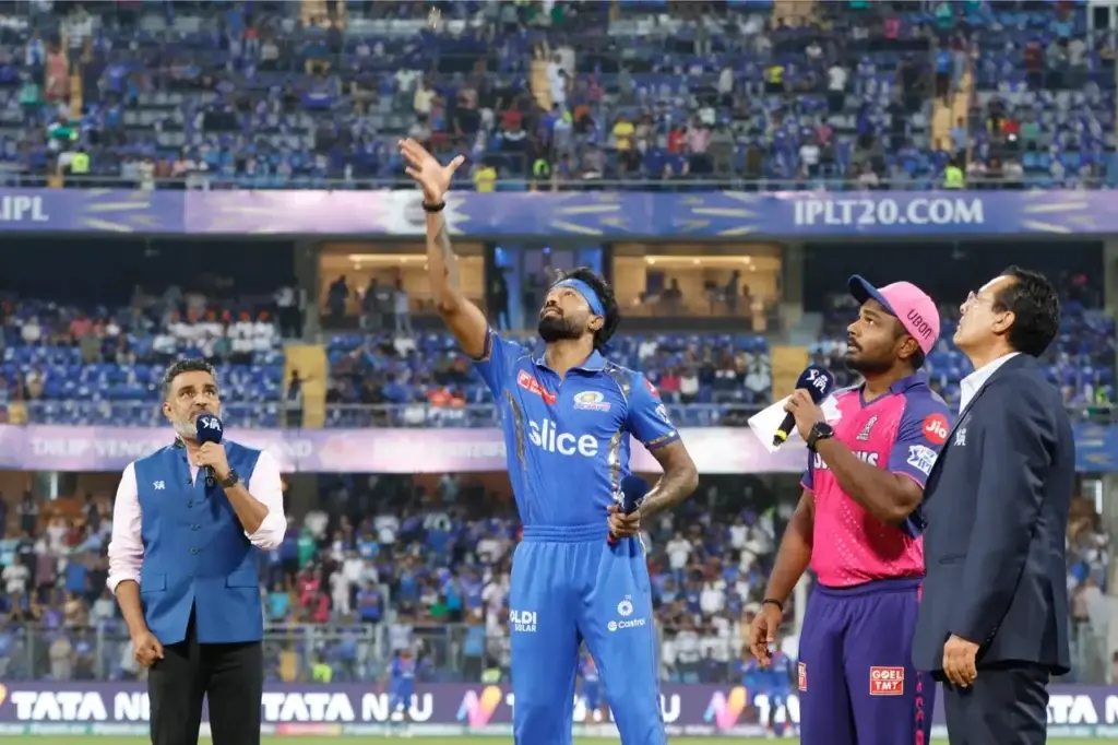 sanjay manjrekar asks fans to act decently